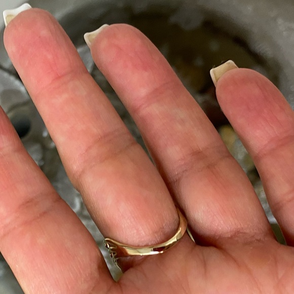 6mm 14k Solid Yellow Gold Band Ring - Picture 11 of 14